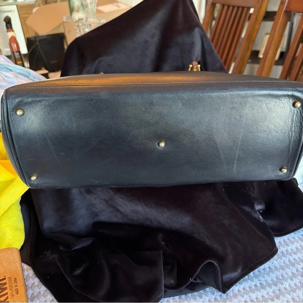 Gucci Black Leather Satchel with Bamboo Top Handle and Detachable Strap